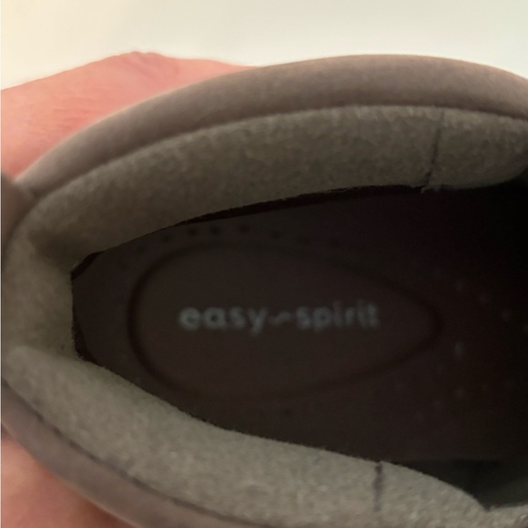 EASY SPIRIT Taupe Faux Suede Ankle Booties Size 7.5 - Picture 6 of 6